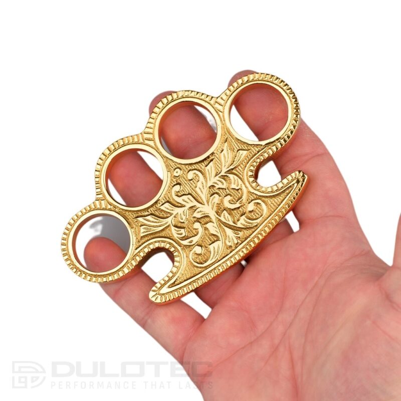 Cast brass presepie – Engraved box » Dulotec.com