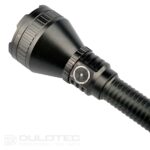 Powerful Long-Range Flashlight Dulotec Tracker 1300 - Up to 6,500 lumens, up to 1,300 meters » Dulotec.com
