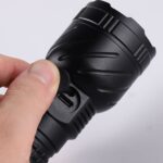 Мощен фенер Convoy M21E за ежедневно ползване с включена батерия » Dulotec.com