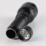 Мощен фенер Convoy M21E за ежедневно ползване с включена батерия » Dulotec.com