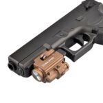 Пистолетен фенер Dulotec G3 кафяв – подцевен с лазерен целеуказател зелен » Dulotec.com